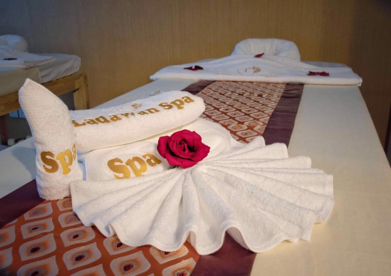 Summit Parkview Yangon Hotell Eksteriør bilde