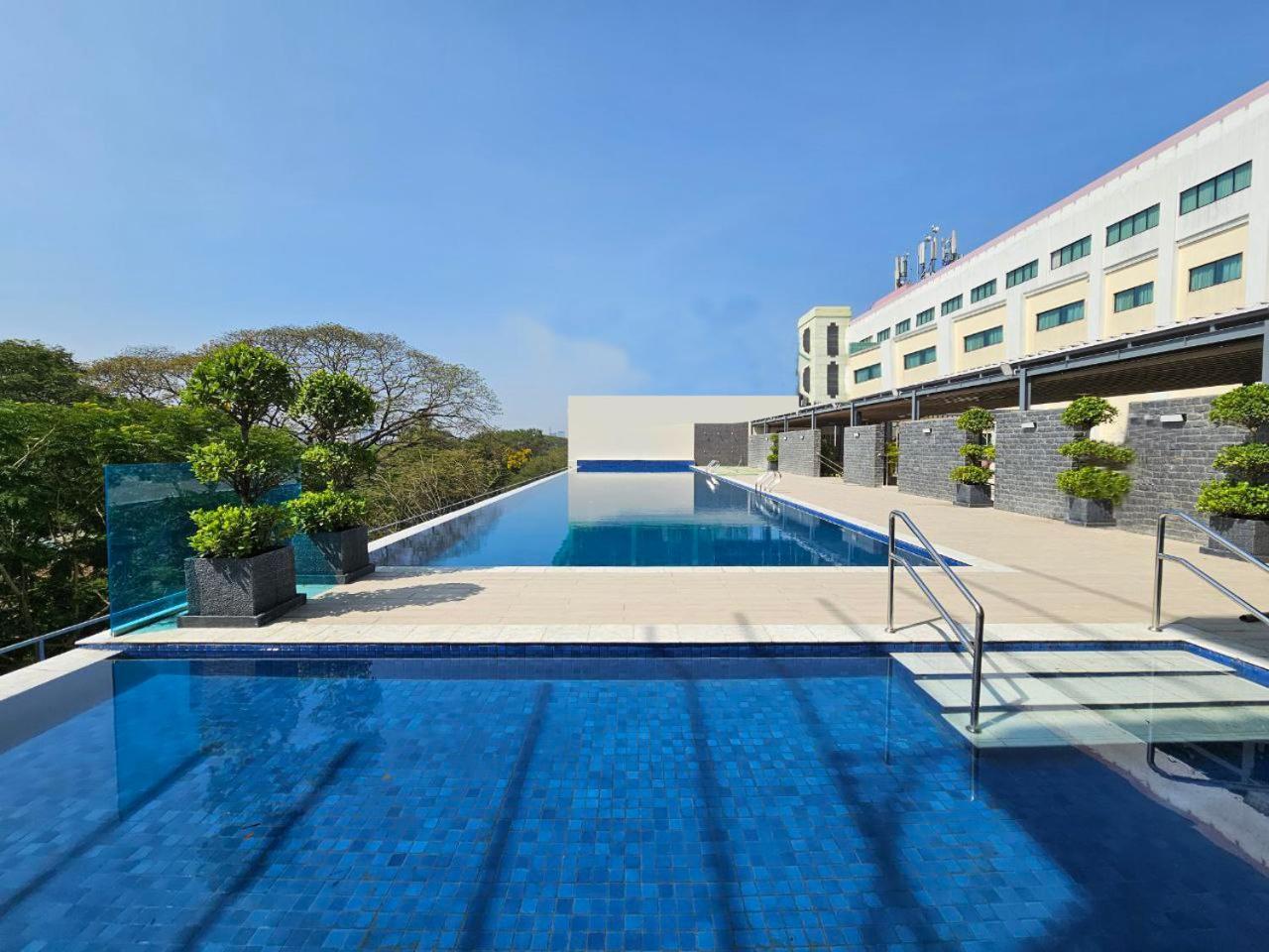 Summit Parkview Yangon Hotell Eksteriør bilde