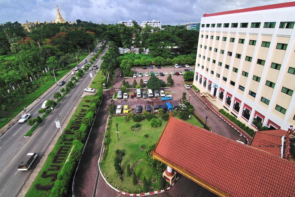 Summit Parkview Yangon Hotell Eksteriør bilde